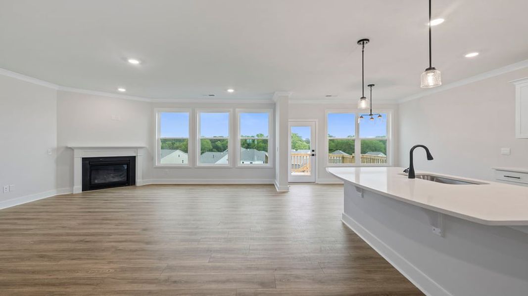 Spacious, unfurnished interior of a new home in Whitehawk Meadows, Travelers Rest (Image 18).