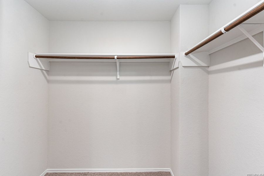 Spacious, unfurnished interior of a new home in Mission Del Lago, San Antonio (Image 16). Spacious, unfurnished interior of a new home in Mission Del Lago, San Antonio (Image 16).