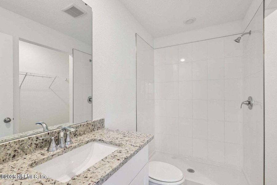Furnished interior view inside a new home in Azalea Creek, Jacksonville (Image 9).