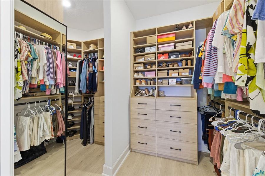 Furnished interior view inside a new home in , Bradenton (Image 59). Furnished interior view inside a new home in , Bradenton (Image 59).