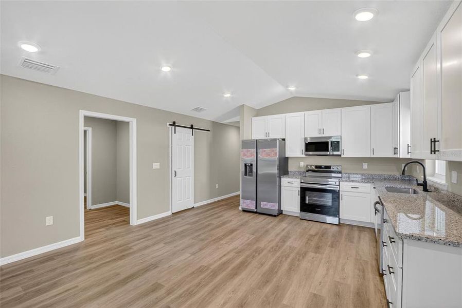 Image 20 of a home in .