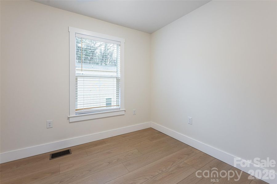 Guest Bedroom 3 Upper