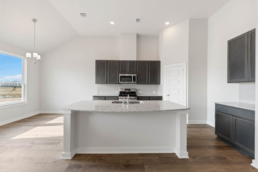 1285 Westfork Drive - Rushmore - Kitchen