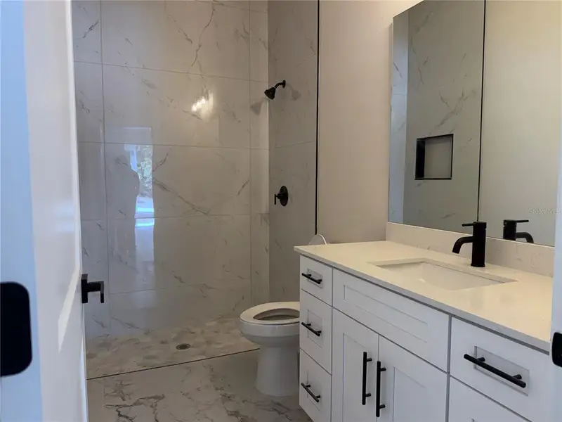 Image 11 of a home in .