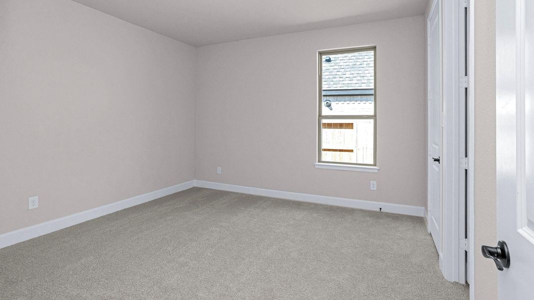 Spacious, unfurnished interior of a new home in Evergreen 70', Conroe (Image 21).