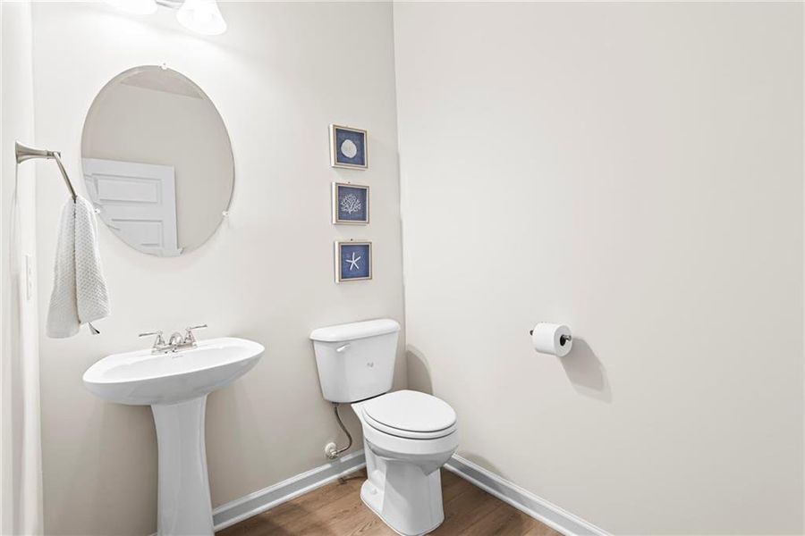 Furnished interior view inside a new home in Victoria Heights, Dallas (Image 13).