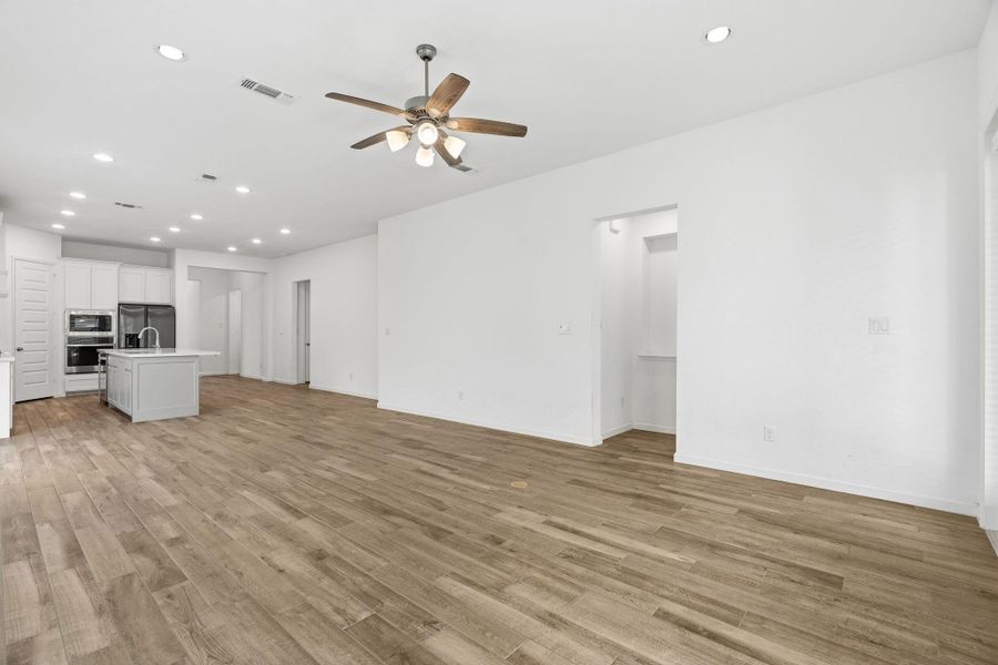 Spacious, unfurnished interior of a new home in , Georgetown (Image 32).