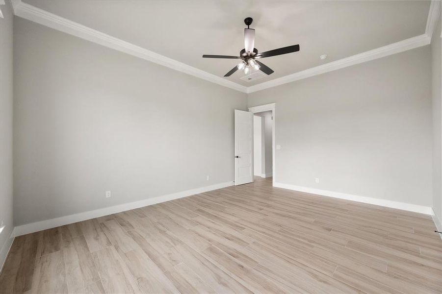 Spacious, unfurnished interior of a new home in , Midlothian (Image 26).