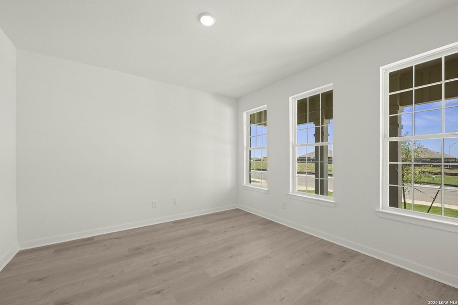 Spacious, unfurnished interior of a new home in Arroyo Ranch, Seguin (Image 12). Spacious, unfurnished interior of a new home in Arroyo Ranch, Seguin (Image 12).