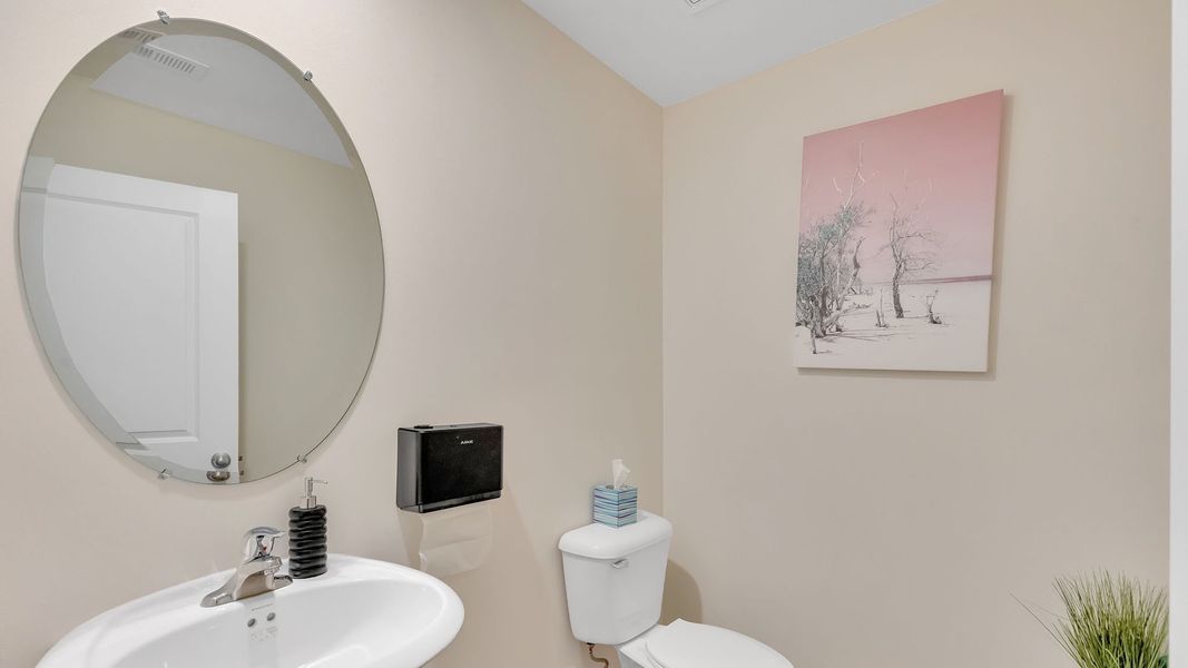 Furnished interior view inside a new home in Fieldcrest Acres, Blountville (Image 21).