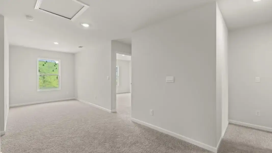 Spacious, unfurnished interior of a new home in Sheffield Highlands, Dallas (Image 21). Spacious, unfurnished interior of a new home in Sheffield Highlands, Dallas (Image 21).