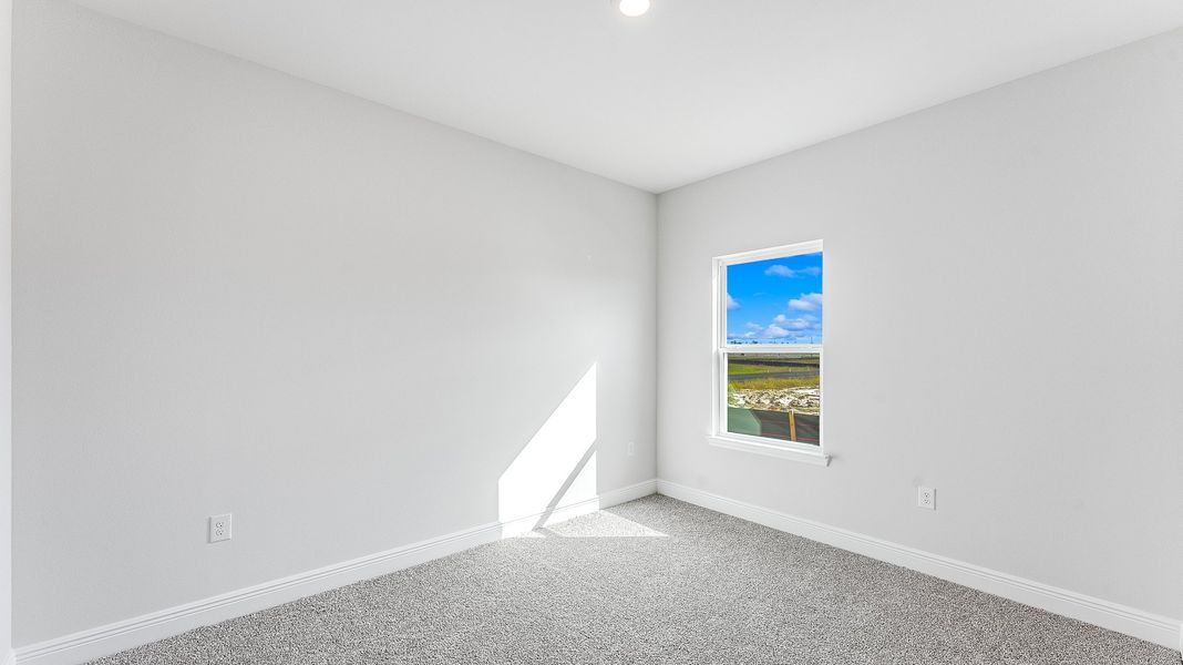 Representative unfurnished interior of a home built from the The Riverside by D.R. Horton in Hodges Bayou Plantation, Panama City (Image 29).