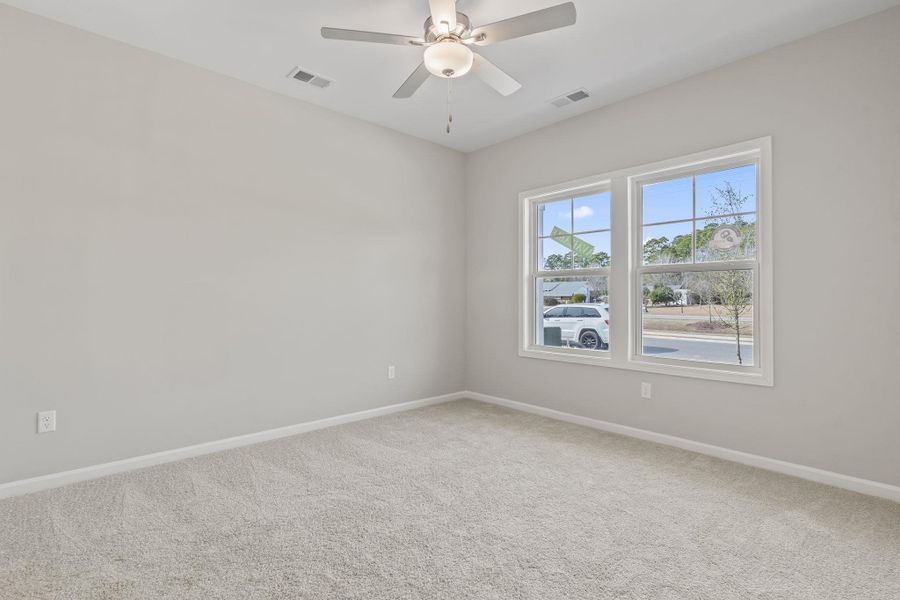 Spacious, unfurnished interior of a new home in White Oak Estates, Conway (Image 26).