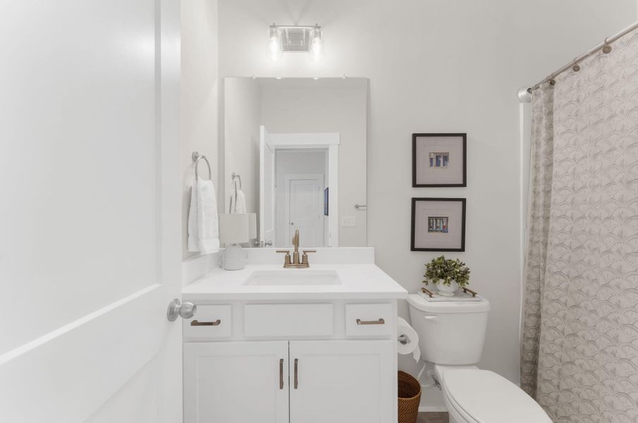 Furnished interior view inside a new home in , Charleston (Image 25).