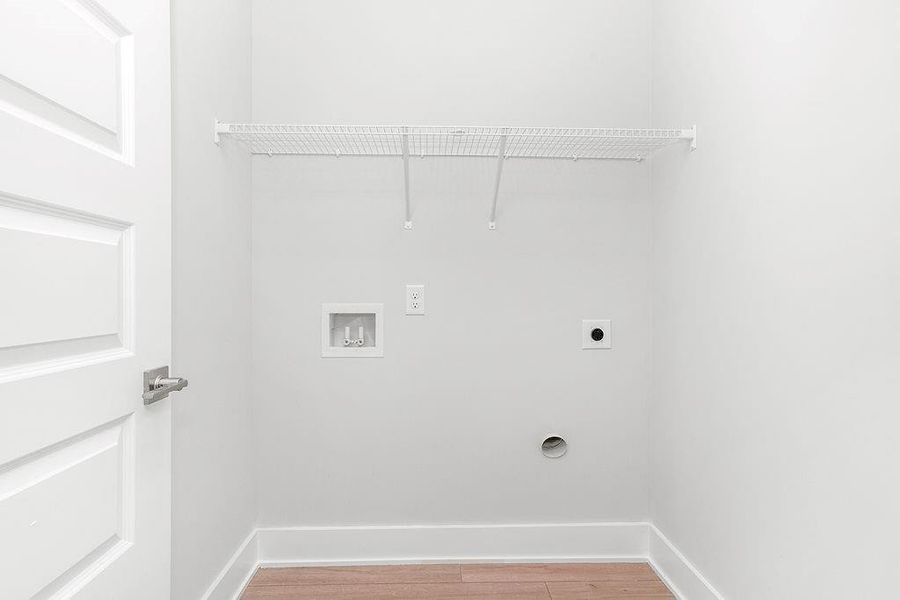 Spacious, unfurnished interior of a new home in , Gainesville (Image 27). Spacious, unfurnished interior of a new home in , Gainesville (Image 27).