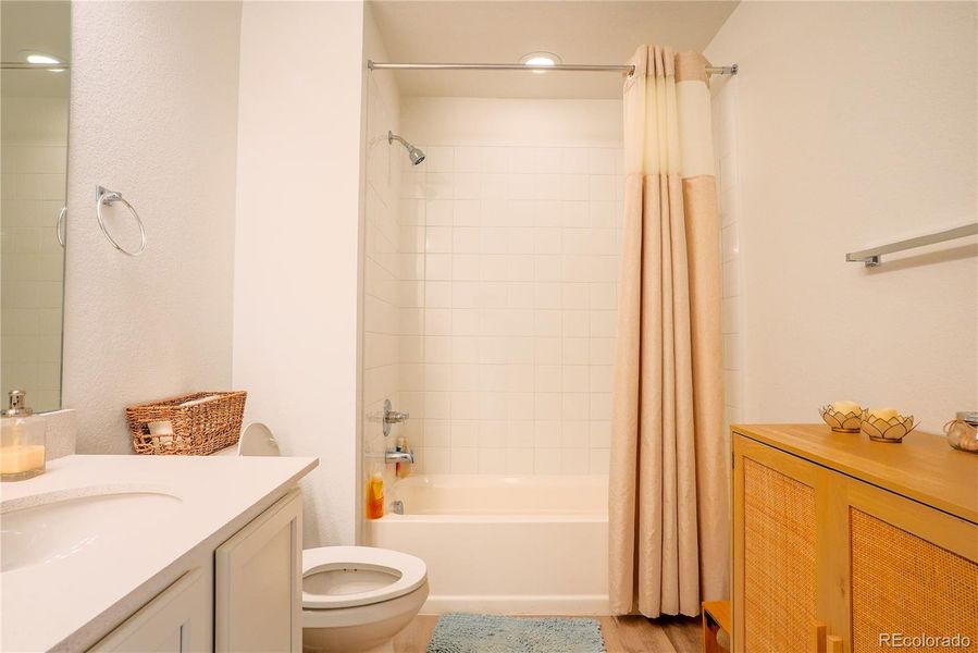 Furnished interior view inside a new home in , Monument (Image 17).