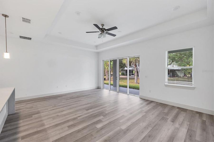 Spacious, unfurnished interior of a new home in , Port Charlotte (Image 27).