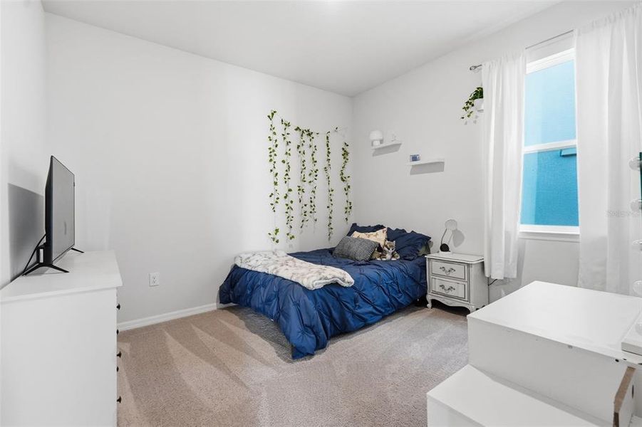 Furnished interior view inside a new home in Silverstone North, Palmetto (Image 19).