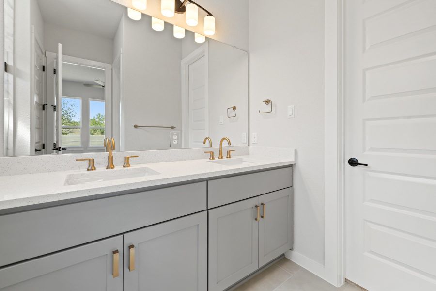 Furnished interior view inside a new home in Wolf Ranch, Georgetown (Image 12).