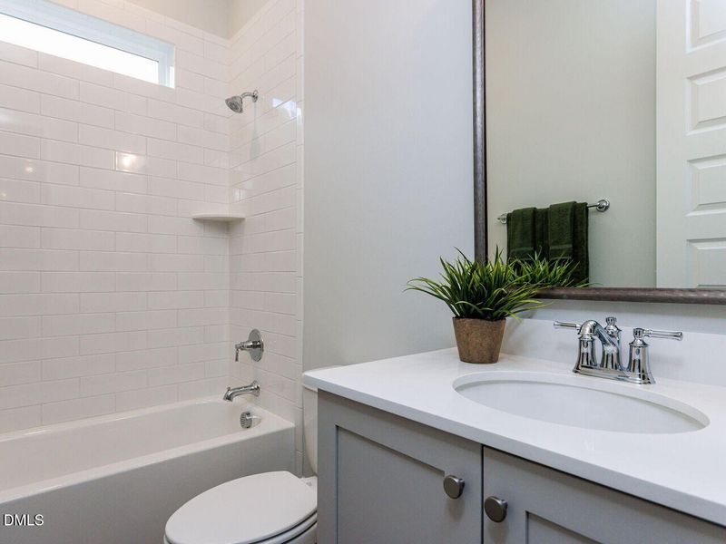 026-1280x960-bathroom