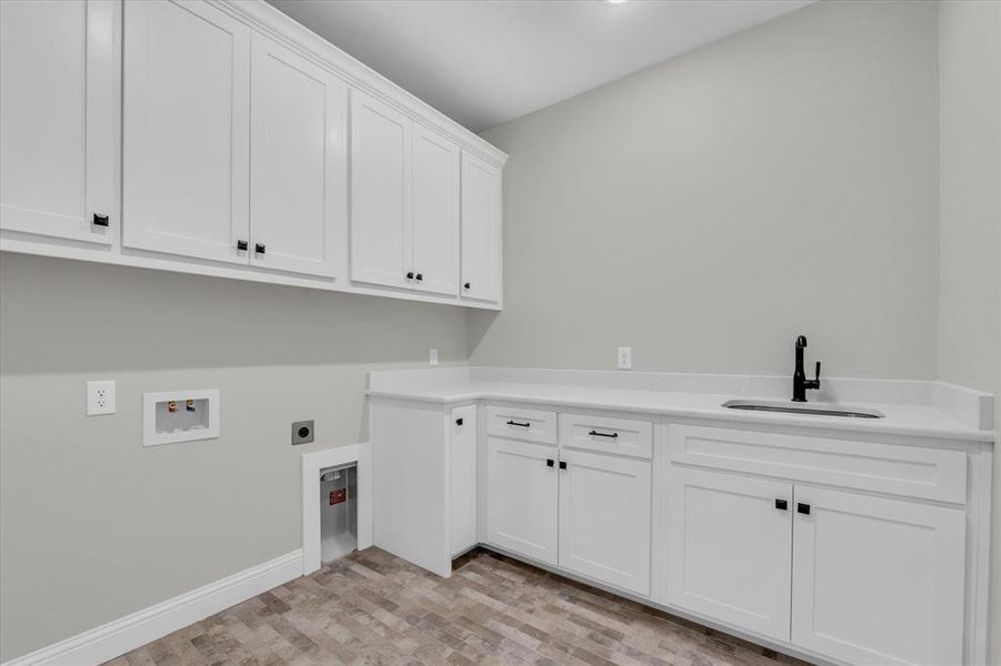 Furnished interior view inside a new home in , Robinson (Image 17). Furnished interior view inside a new home in , Robinson (Image 17).