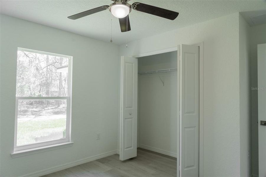Spacious, unfurnished interior of a new home in , Ocala (Image 20).