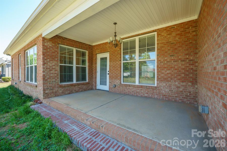 Exterior details and patio area of a home in , Kings Mountain (Image 19).
