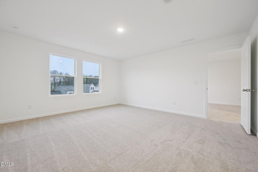 29-web-or-mls-Salers Loop-S1703-029 29-web-or-mls-Salers Loop-S1703-029