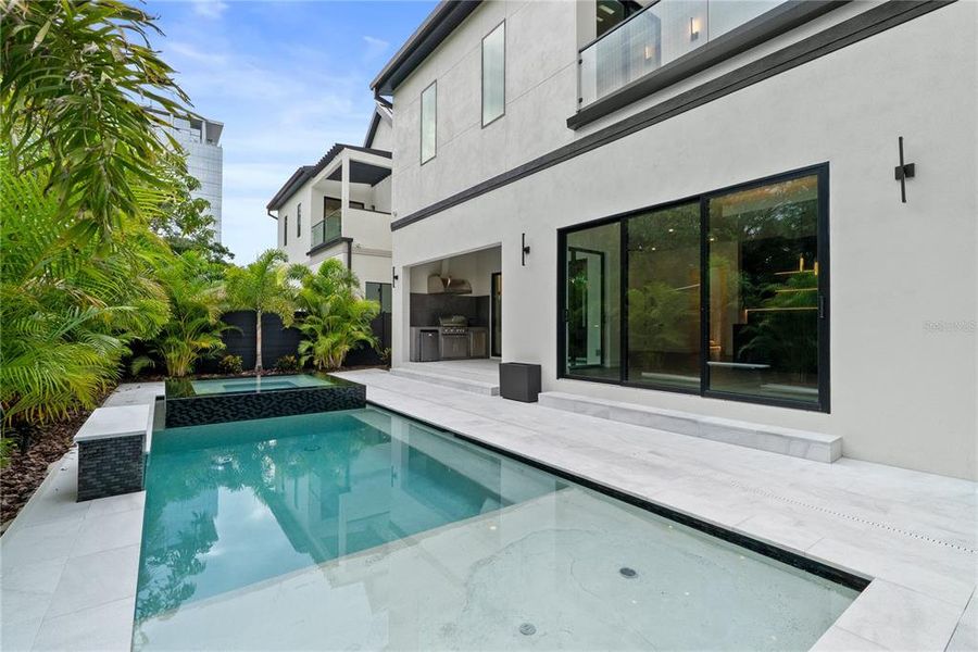 Image 68 of a home in .