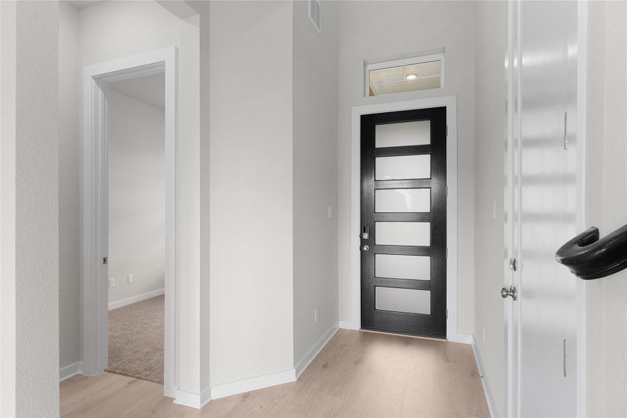 **PHOTO REPRESENTATIVE OF FLOORPLAN ONLY** **PHOTO REPRESENTATIVE OF FLOORPLAN ONLY**