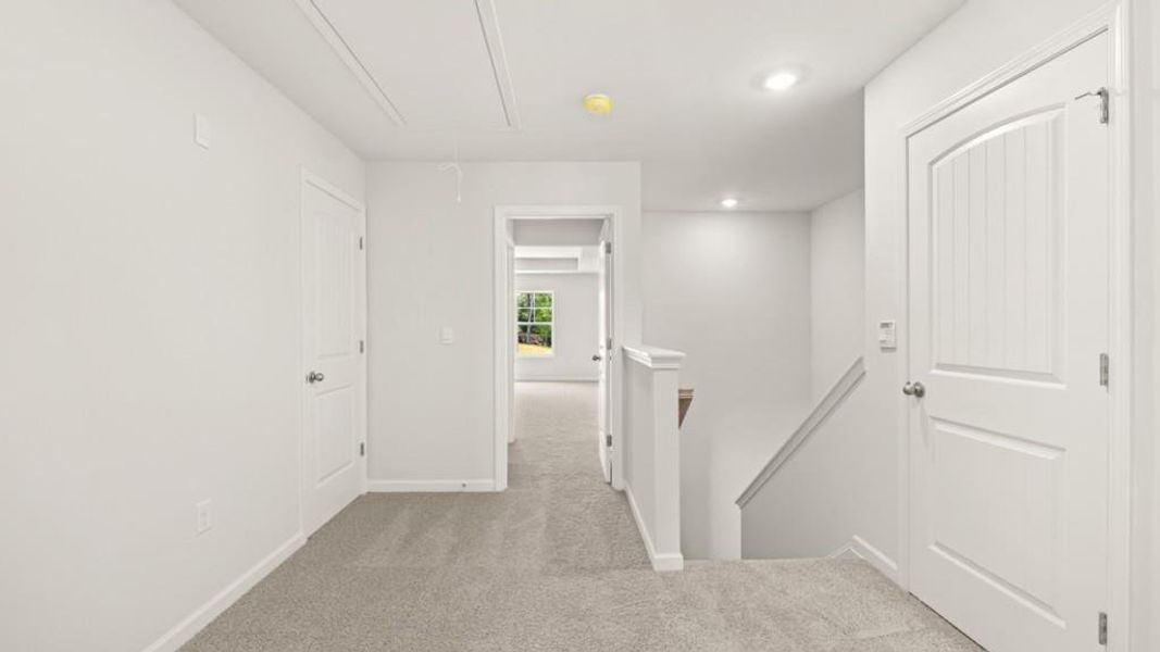 Spacious, unfurnished interior of a new home in Village at Pine Valley, Gainesville (Image 27). Spacious, unfurnished interior of a new home in Village at Pine Valley, Gainesville (Image 27).
