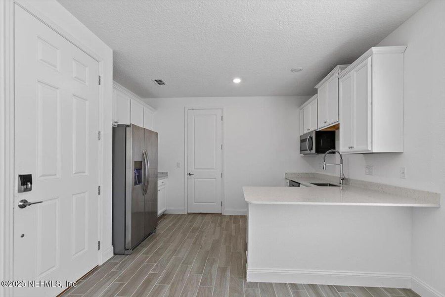 Image 25 of a home in .