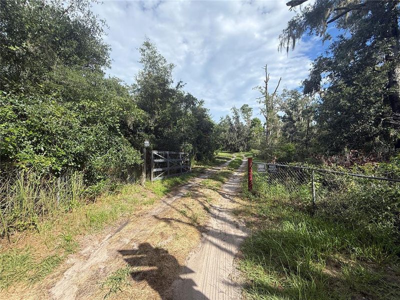 Natural landscape and outdoor views near  in Parrish (Image 17).