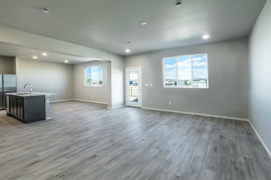 Spacious, unfurnished interior of a new home in Bloom, Fort Collins (Image 29).
