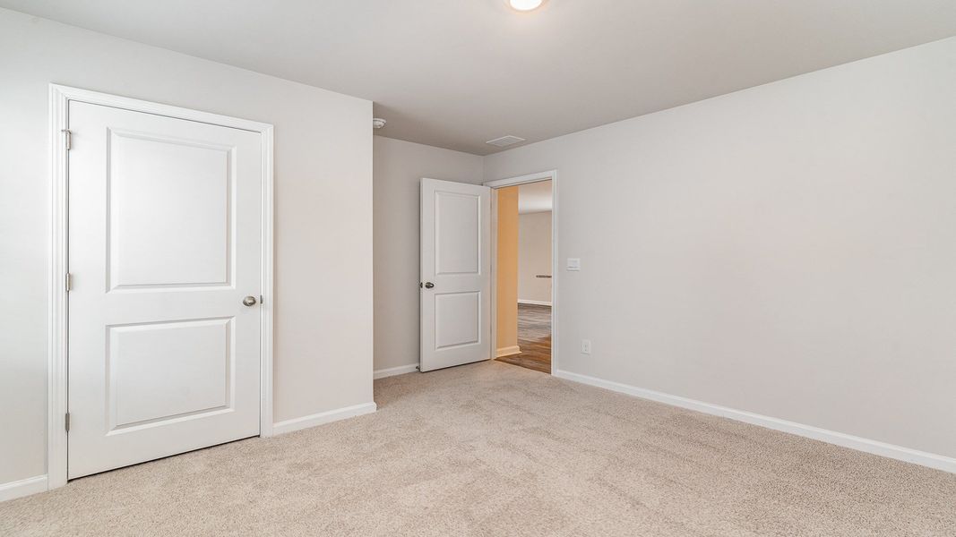 Representative unfurnished interior of a home built from the CAMERON by D.R. Horton in Cottonwood Place, Tabor City (Image 13).