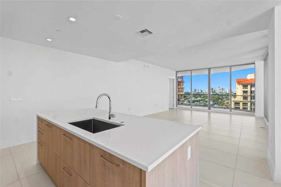 Furnished interior view inside a new home in , Fort Lauderdale (Image 45).