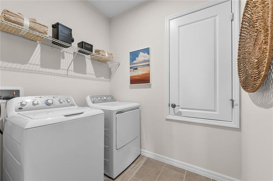 Furnished interior view inside a new home in Hidden Cove, Eustis (Image 14).