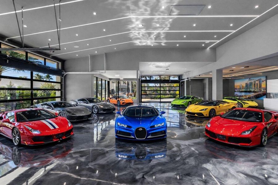 Community amenities in , Fort Lauderdale (Image 42).