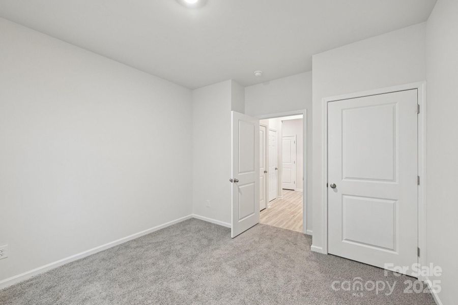 Spacious, unfurnished interior of a new home in Laurelbrook, Sherrills Ford (Image 14).