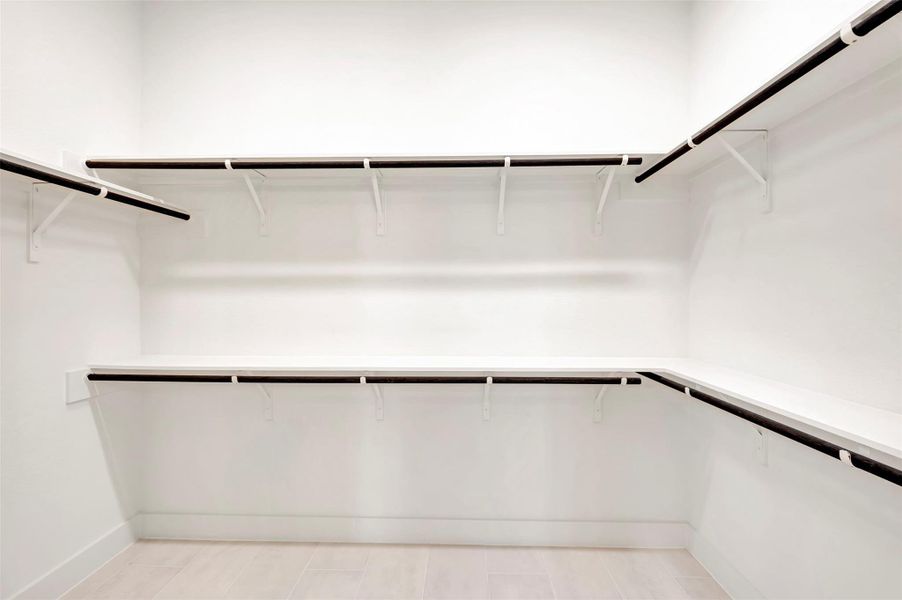 Spacious, unfurnished interior of a new home in ARTAVIA 50' Homesites, Conroe (Image 29).