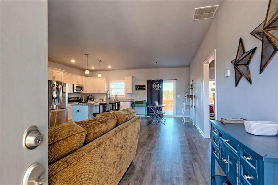 Furnished interior view inside a new home in , Eastanollee (Image 36).