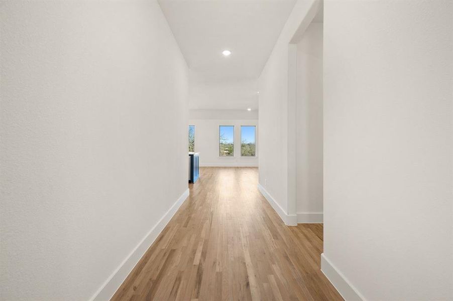 Spacious, unfurnished interior of a new home in Rocky Top Ranch, Reno (Image 35).