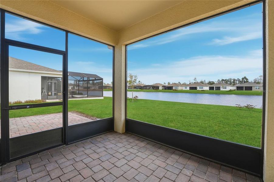 Exterior details and patio area of a home in , St. Cloud (Image 25).
