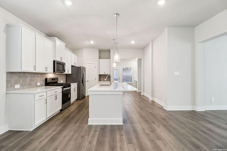Furnished interior view inside a new home in Sagebrooke - Premier Series, San Antonio (Image 8).