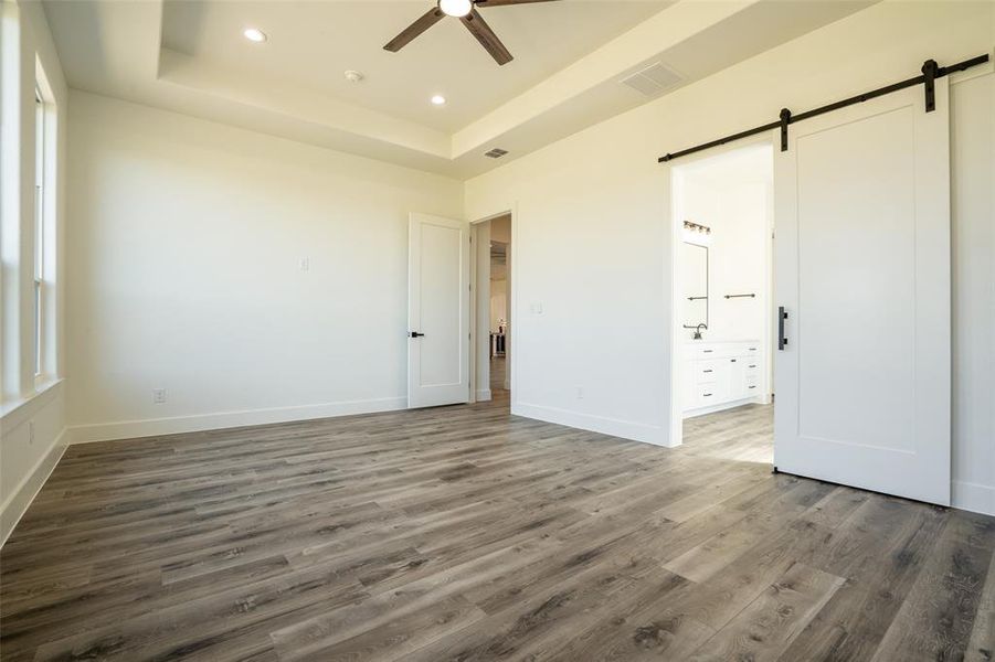 Spacious, unfurnished interior of a new home in , Fort Worth (Image 25).