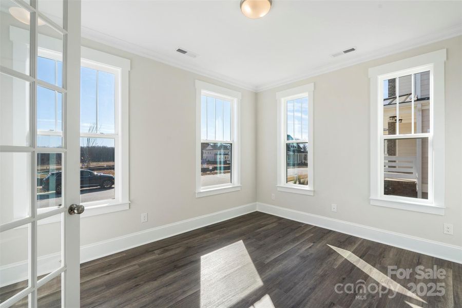 Spacious, unfurnished interior of a new home in Riverwalk, Rock Hill (Image 30).