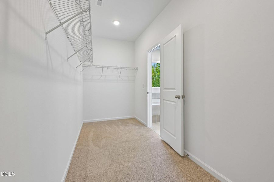 37-web-or-mls-Ken Dr-S2304-037