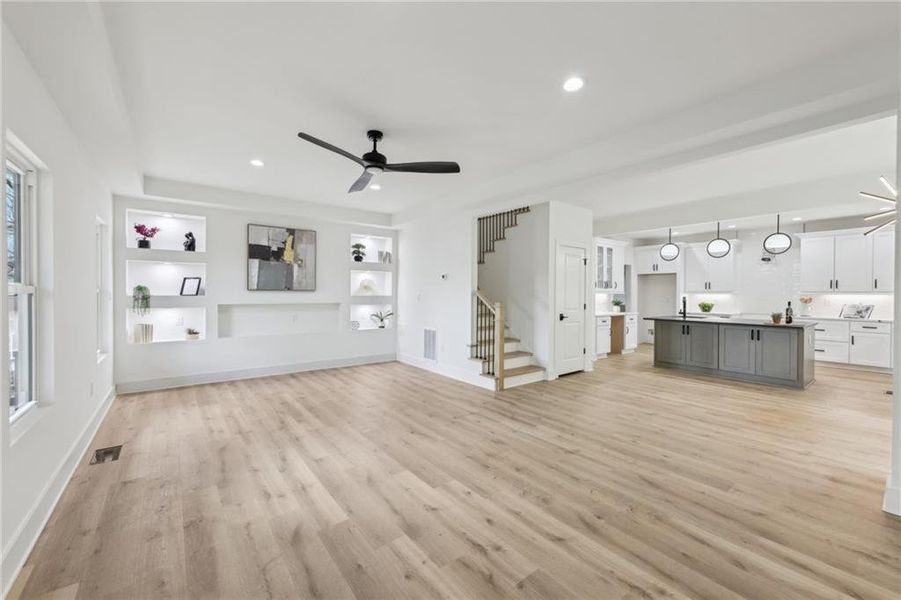 Image 38 of a home in .