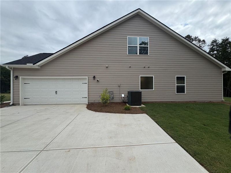 Image 28 of a home in Tuscany Hills.