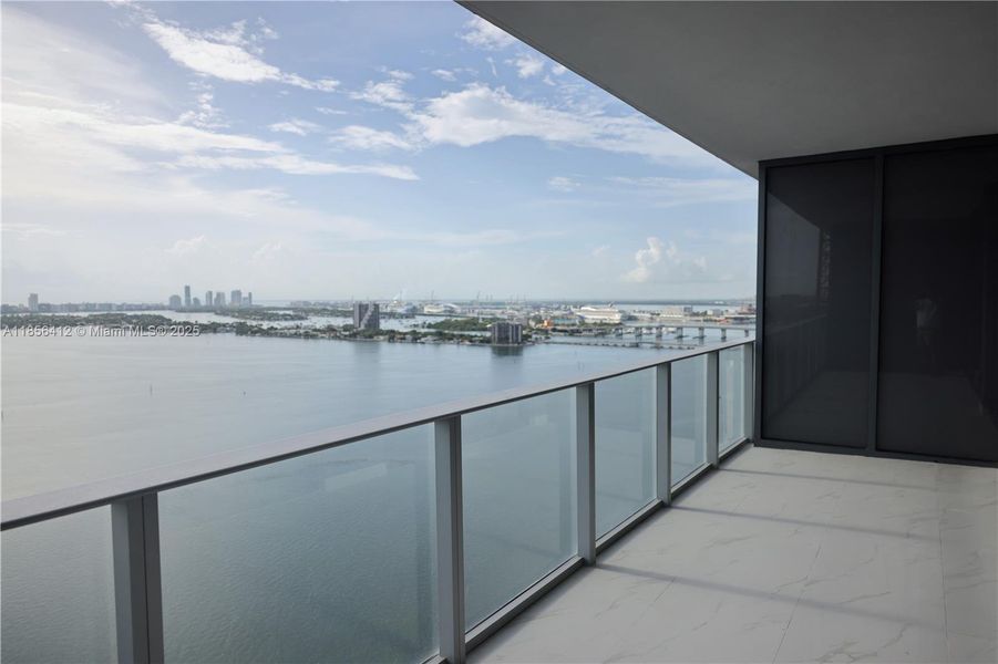 Exterior details and patio area of a home in Aria Reserve, Miami (Image 13). Exterior details and patio area of a home in Aria Reserve, Miami (Image 13).